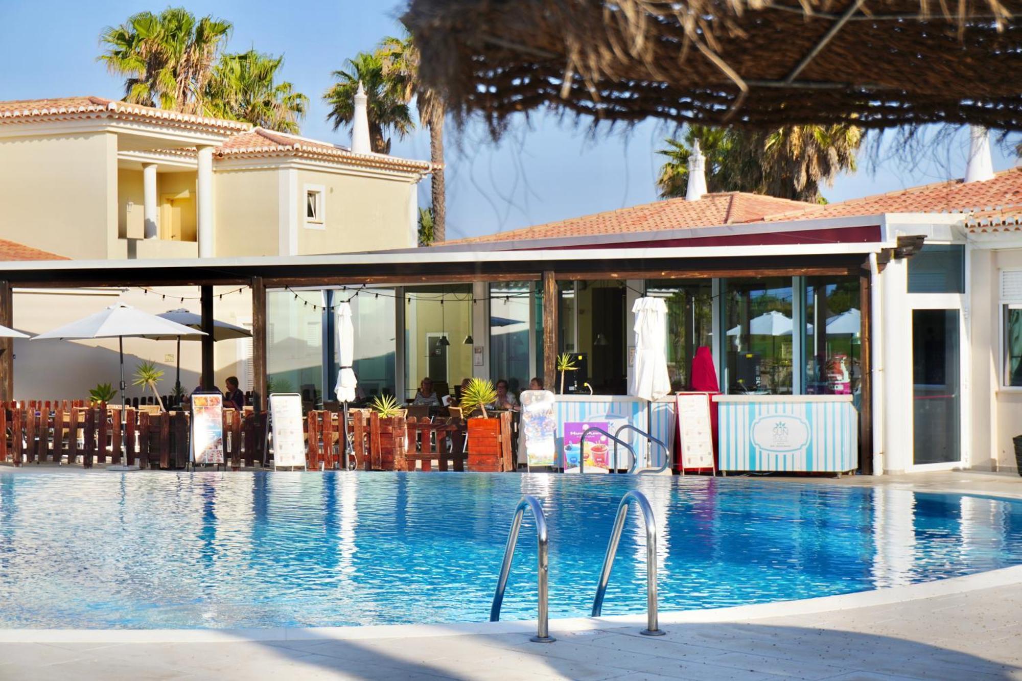 Clube Porto Mos - Sunplace & Hotel